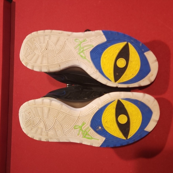 Nike Kyrie Shutter D Shade - Picture 3 of 4